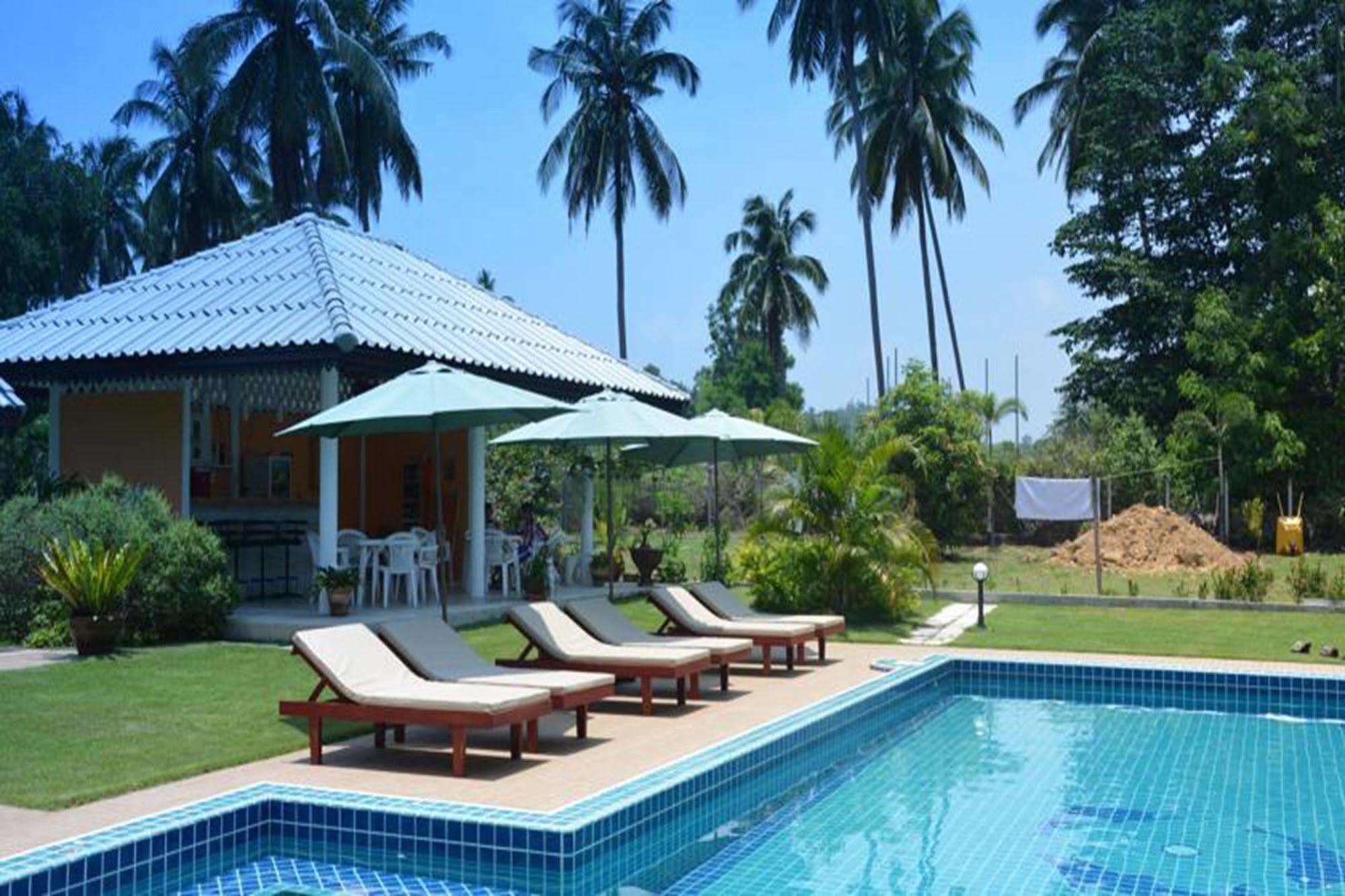 Apple Bungalows Bang Saphan Buitenkant foto